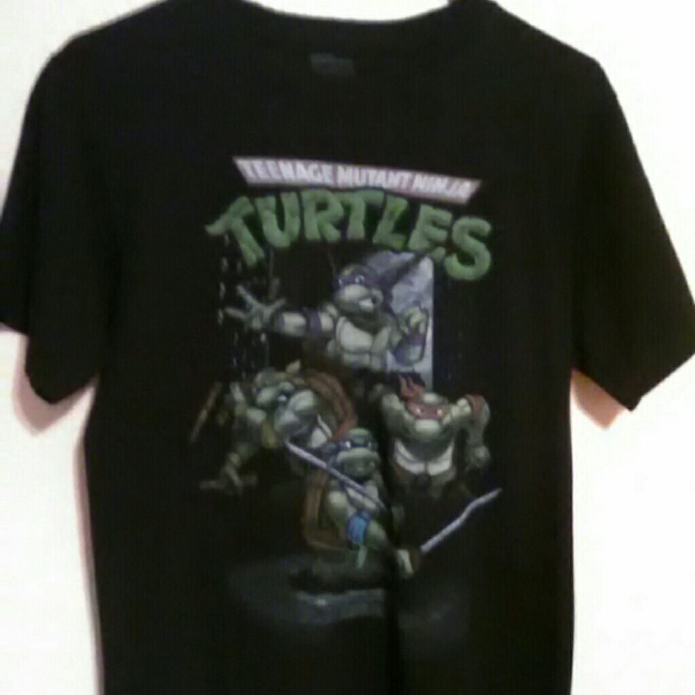 Nickelodeon Teenage Mutant Ninja Turtles black tee